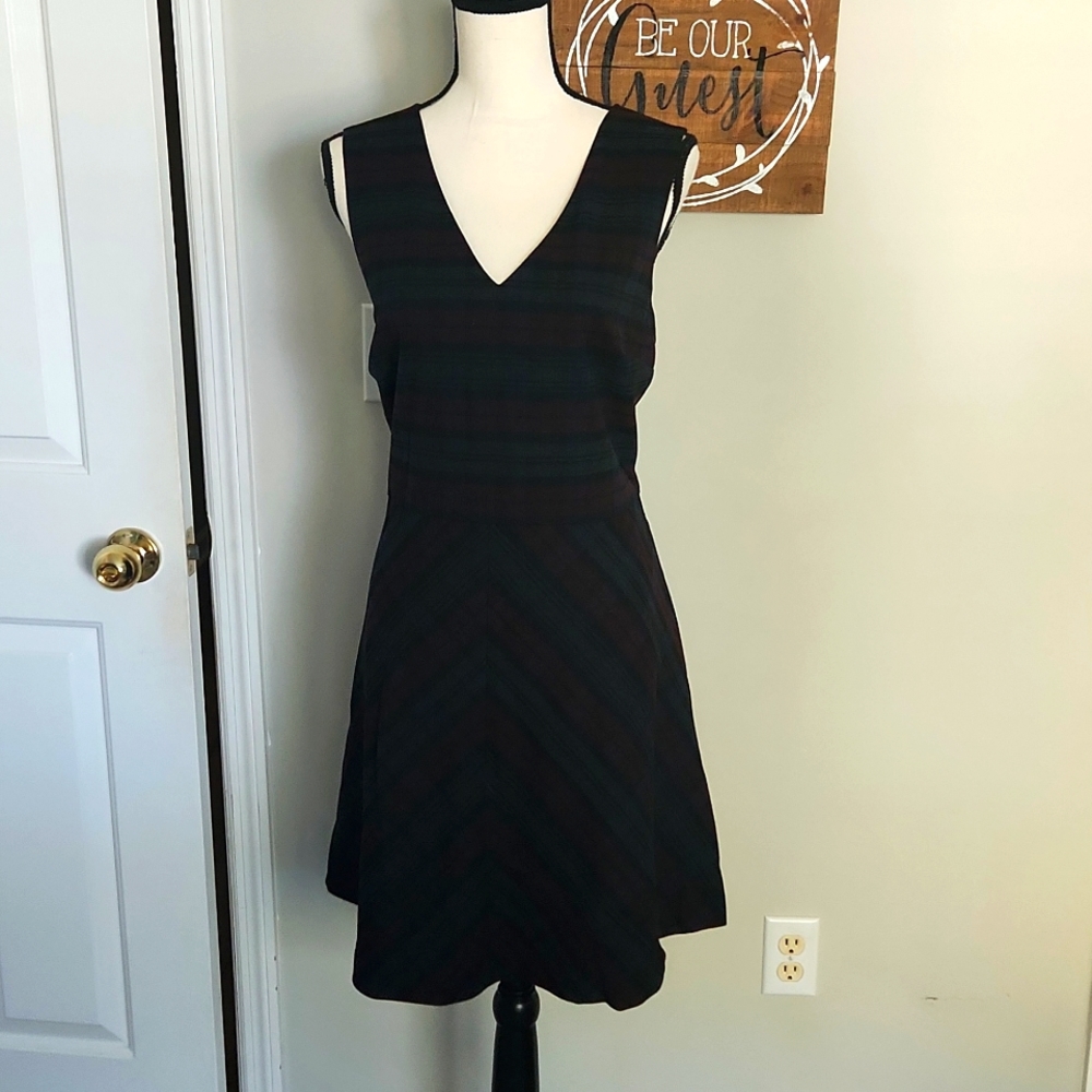 Banana Republic gray and maroon plaid dress
